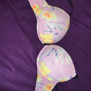 VS Pink Push Up Bra